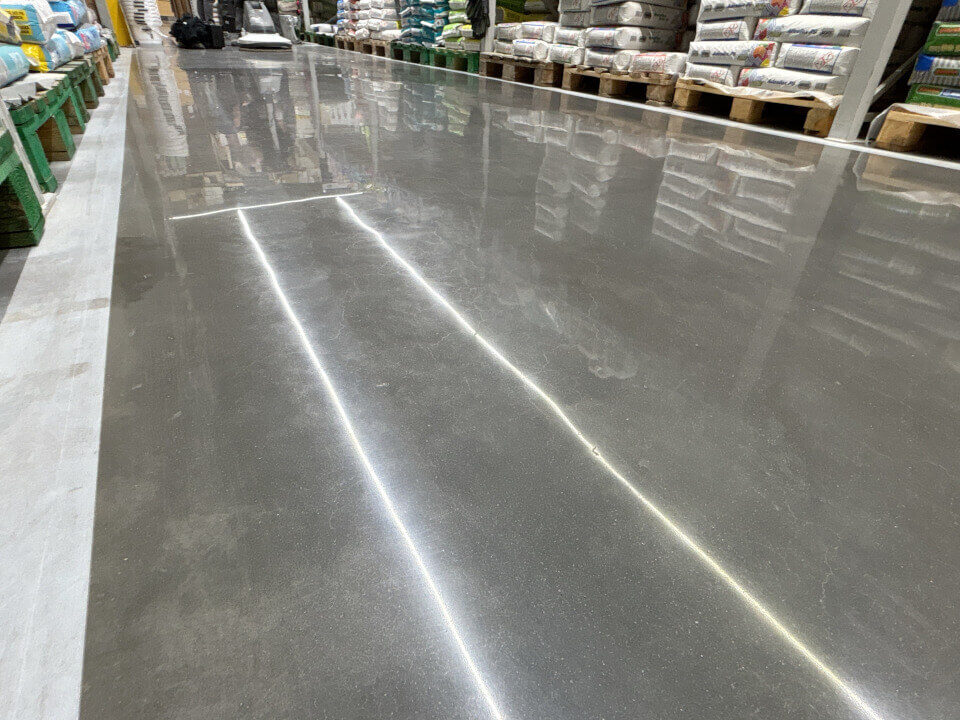 renowacje posadzek w technologii betonu polerowanego